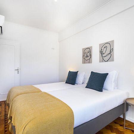 Whome Peaceful Alges Family Home Away From City Noise Екстериор снимка