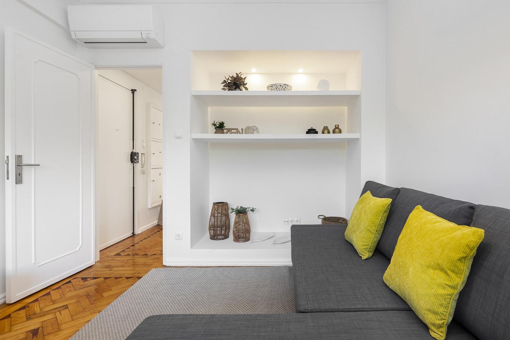 Whome Peaceful Alges Family Home Away From City Noise Екстериор снимка