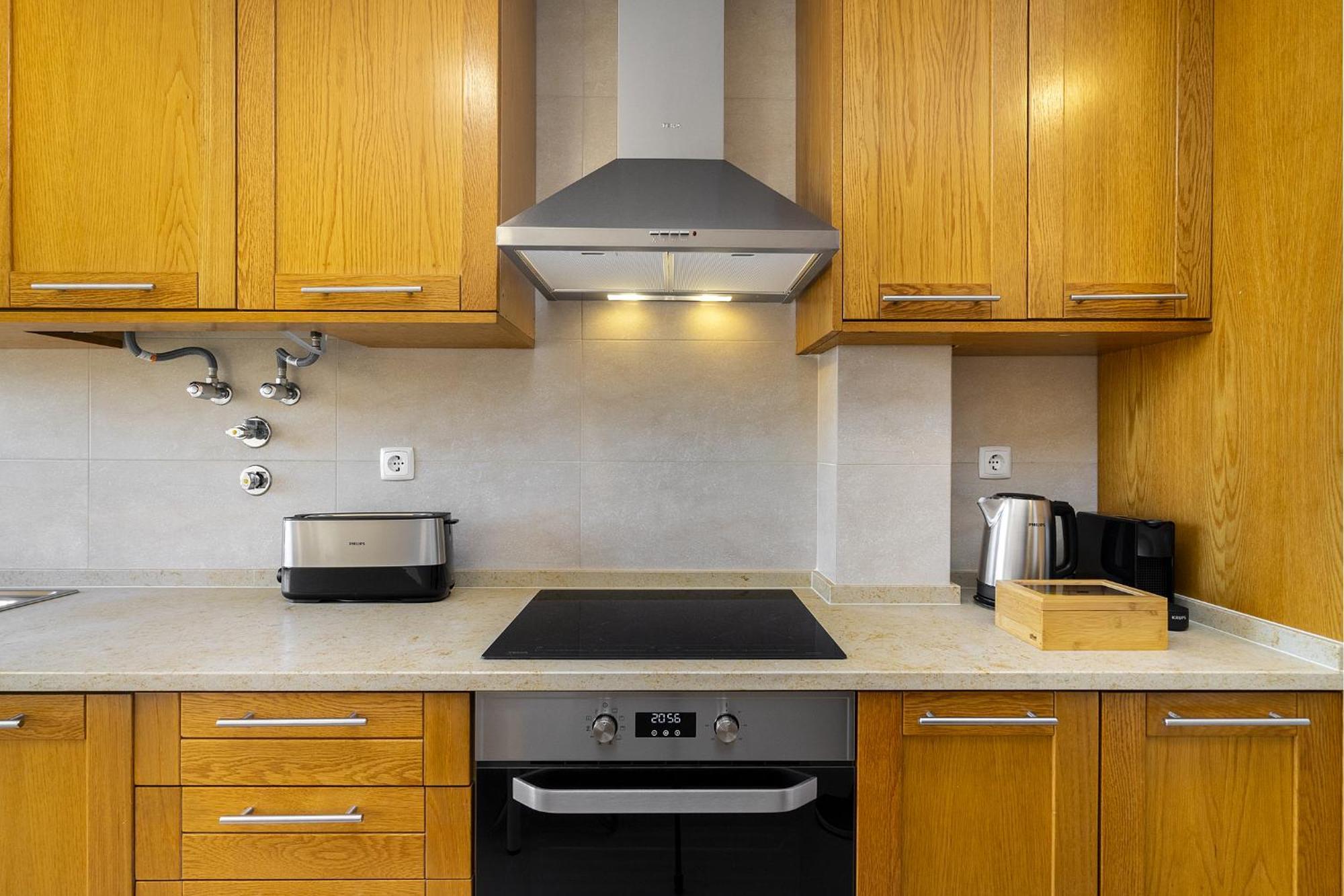 Whome Peaceful Alges Family Home Away From City Noise Екстериор снимка